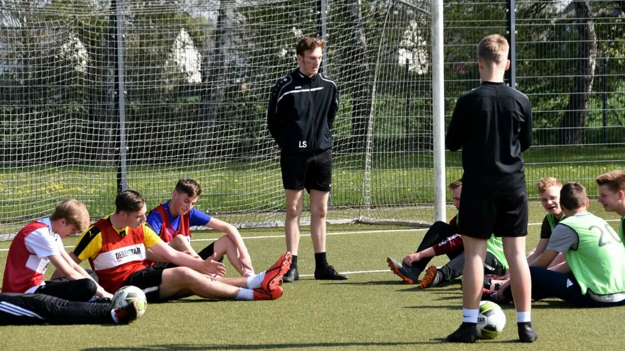 Qualifizierung Fußball Ausbildung Jungtrainer