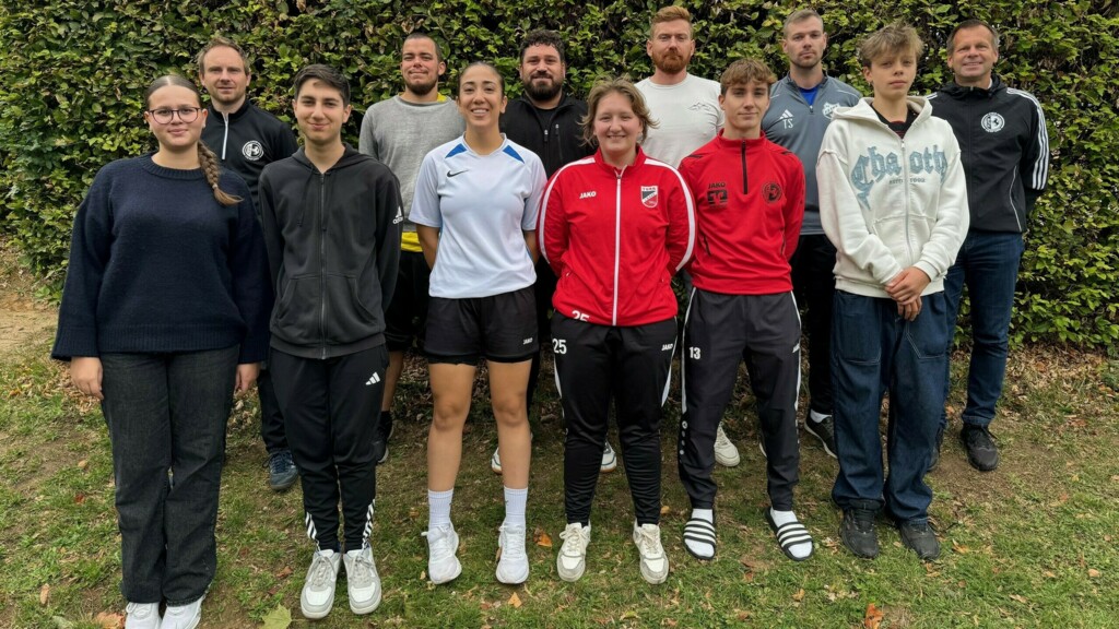 Der FLVW Kreis Herford hat 14 neue Schiedsrichter